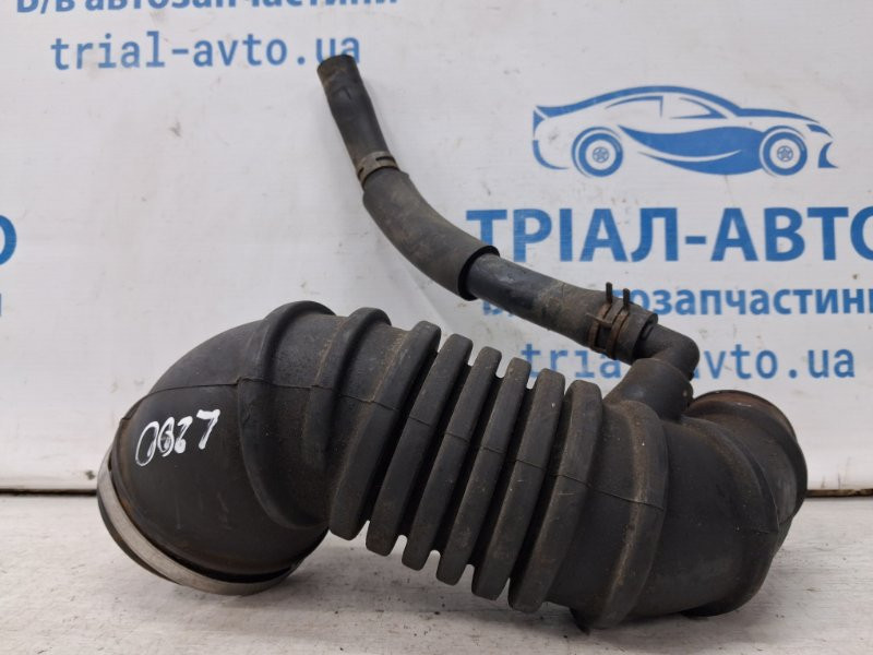 Патрубок воздушного фильтра Mitsubishi L200 KB 2.5 DIESEL 4D56 2006 (б/у) Київ - зображення 1