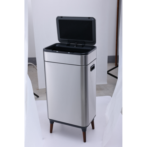 Сенсорное ведро для мусора JAH 40 л прямоугольное на ножках серебряный металлик с внутренним ведром Київ