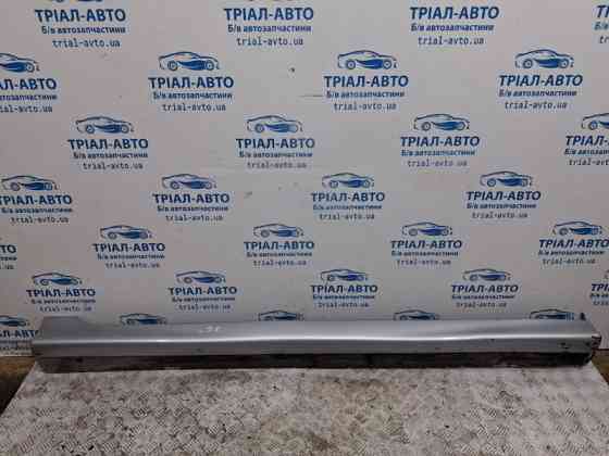 Накладка порога внешняя правая Mitsubishi Lancer 9 1.6 БЕНЗИН 4G18 2003 (б/у) Київ