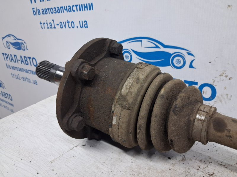 Привод задний Mitsubishi Pajero Wagon 3 3.2 ДИЗЕЛЬ 4M41 1999 (б/у) Київ - зображення 3