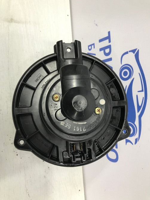 Моторчик печки Mitsubishi Pajero Sport K9 2.5 DIESEL 4D56 1996 (б/у) Киев - изображение 3