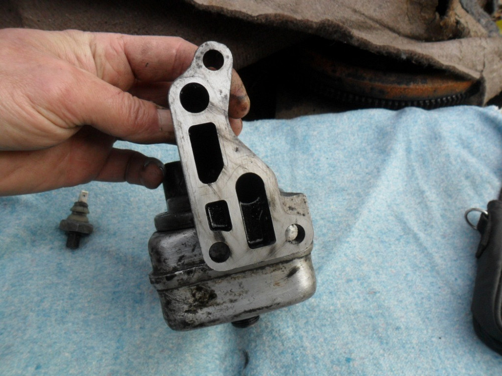 VAG 053115417A, Кронштейн масляного фільтра Фольксваген, оригінал Винница - изображение 6