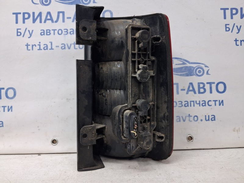 Фонарь задний внешний левый Volkswagen Caddy 2K 1.9 DIESEL BJB 2003 (б/у) Київ - зображення 5