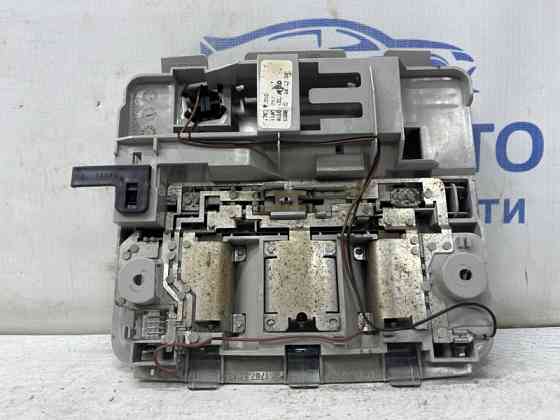 Плафон передний Toyota Avensis 2002-2010 8126305071B0 (Арт. 81687) Київ