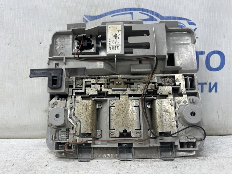 Плафон передний Toyota Avensis 2002-2010 8126305071B0 (Арт. 81687) Київ - зображення 3