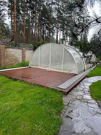 Продам двухэтажный дом с ремонтом Новомосковськ