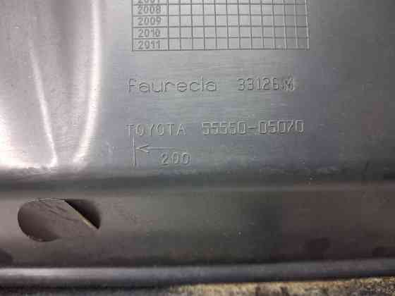 Бардачок Toyota Avensis T25 2.2 DIESEL 2ADFTV 2002 (б/у) Киев