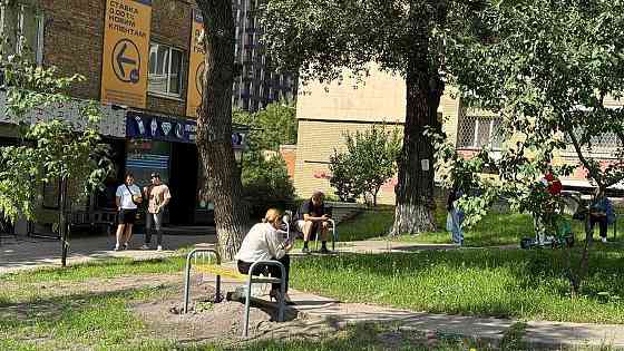 долгосрочная аренда торговые площади Киев, Печерский, 120000 грн./мес. Киев