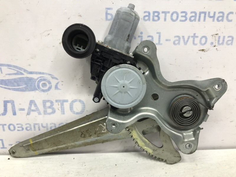 Стеклоподъемник задний правый Lexus RX 350 XU30 3.5 БЕНЗИН 2GRFE 2003 (б/у) Киев - изображение 1