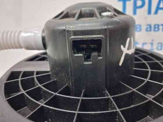 Моторчик печки Mitsubishi Outlander XL 2.4 БЕНЗИН 4B12 2007 (б/у) Киев