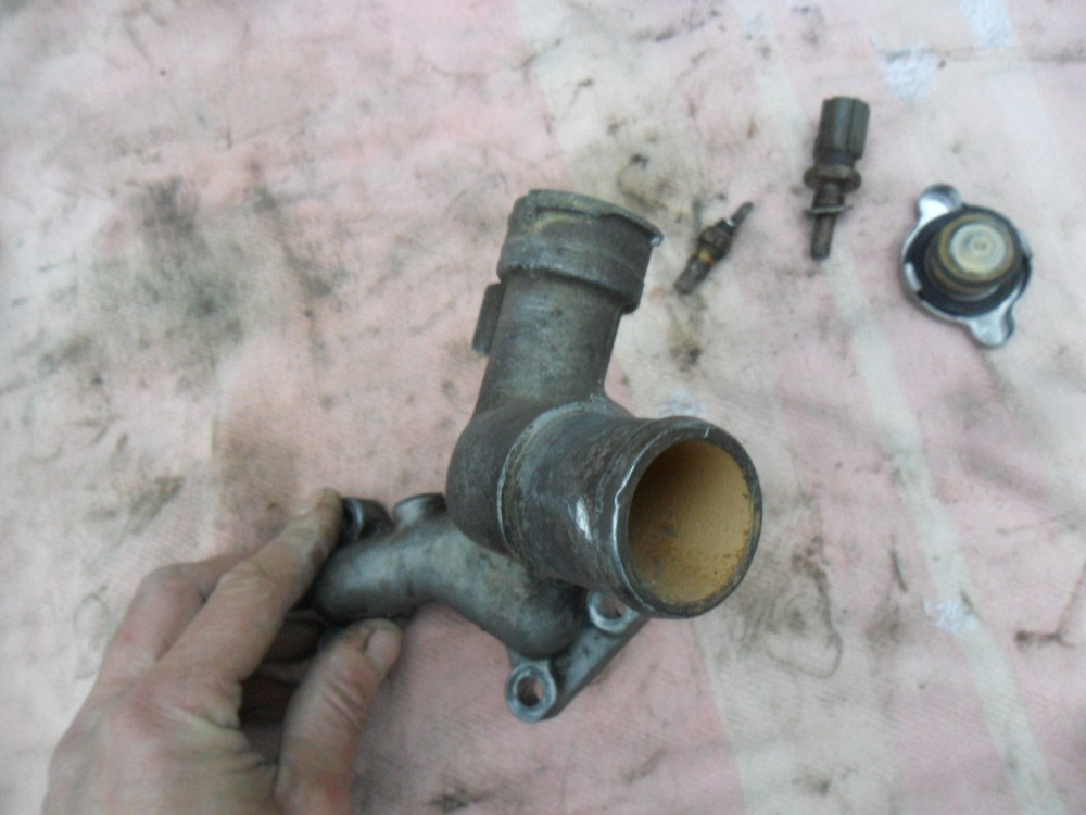 Mazda KL611517ZA, Горловина радиатора Мазда Кседокс 2.0, V6, оригінал Винница - изображение 10