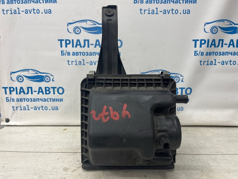 Корпус воздушного фильтра Dodge Journey 1 2.4 БЕНЗИН ED3 2007 (б/у) Киев - изображение 1