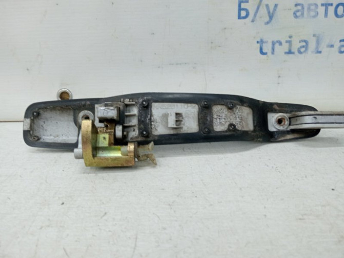 Ручка двери внешняя задняя правая Mitsubishi Lancer 9 1.6 БЕНЗИН 4G18 2003 (б/у) Киев - изображение 3