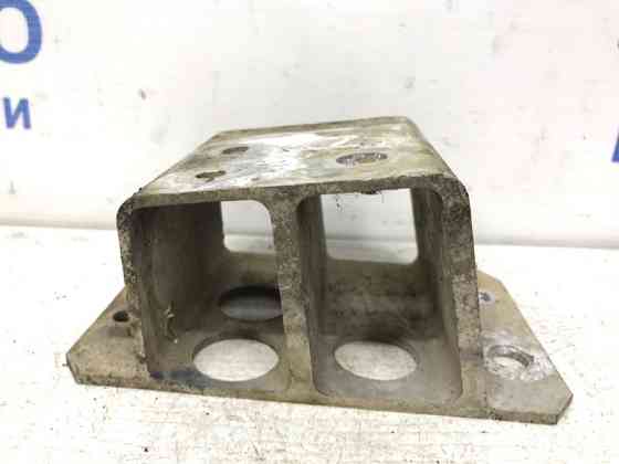 Кронштейн усилителя заднего бампера Toyota RAV 4 A30 2.2 DIESEL 2ADFTV 2005 лев. (б/у) Київ