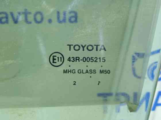 Стекло двери переднее левое Toyota Camry 55 2014 (б/у) Київ
