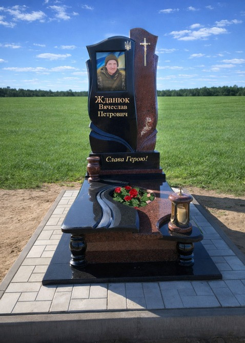 Виготовлення пам'ятників з граніту Луцьк - зображення 2