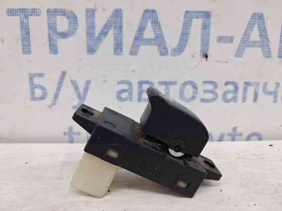 Кнопка стеклоподъемника SsangYong Rexton Y250 2.7 D27DT 2006 (б/у) Киев