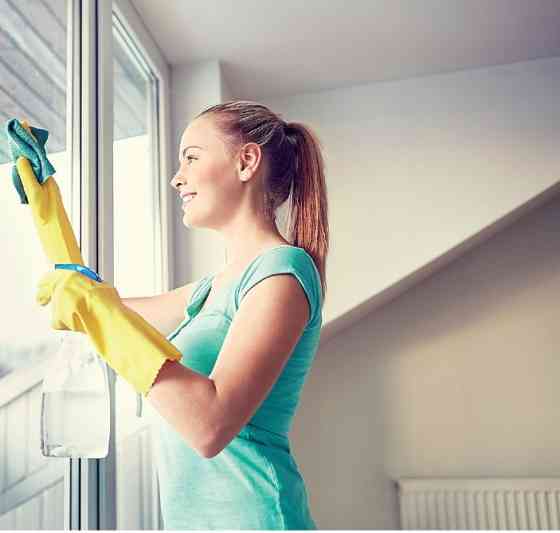 Домробітниця в дачний будинок, вахта. Київ