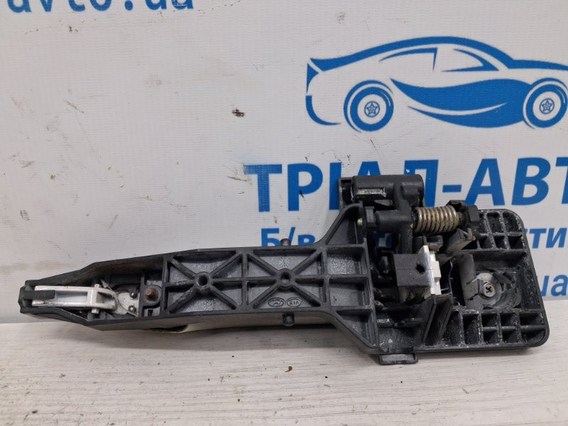 Ручка двери внешняя задняя левая Hyundai I30 GD 1.6 DIESEL D4FB 2011 (б/у) Київ - зображення 3
