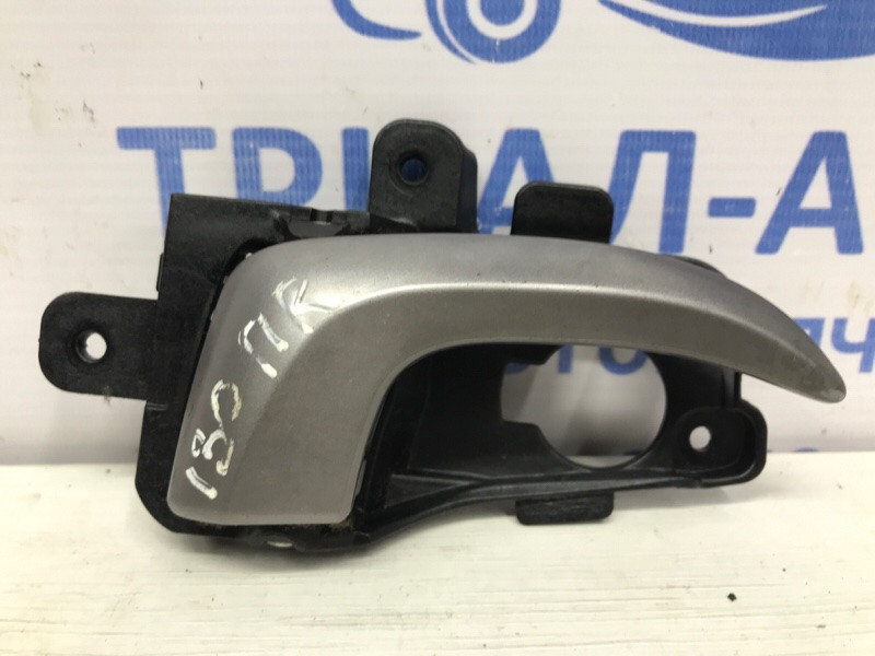 Ручка двери внутренняя правая Hyundai I30 GD 1.6 DIESEL D4FB 2011 (б/у) Киев - изображение 1