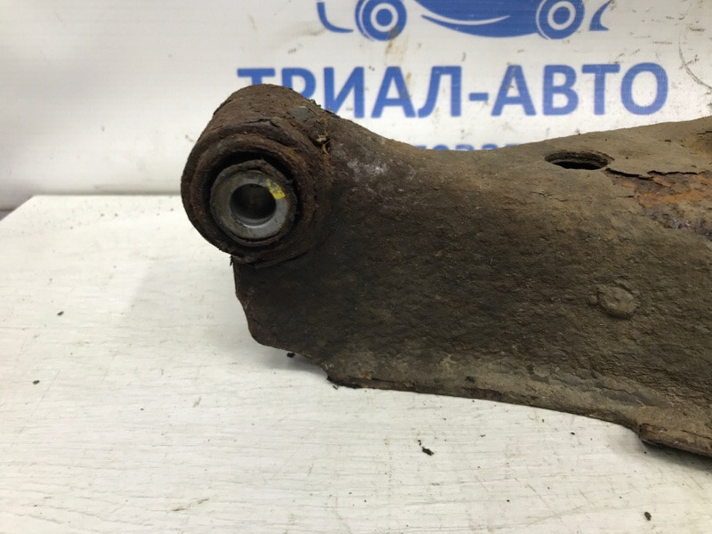 Рычаг задней подвески нижний поперечный (под пружину) Chevrolet Captiva C140 2.2 ДИЗЕЛЬ (б/у) Київ - зображення 3