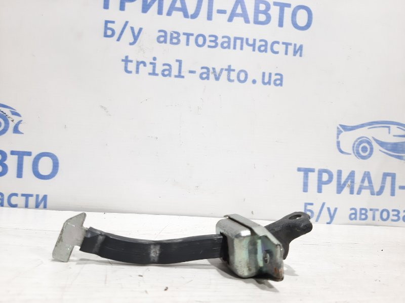 Ограничитель двери задний правый Toyota RAV 4 A30 2005 (б/у) Киев - изображение 2