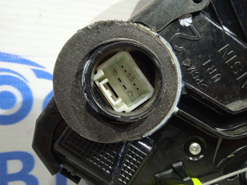 Замок двери передний правый Toyota Corolla 2006-2012 6903053080 (Арт. 20929) Київ - зображення 3