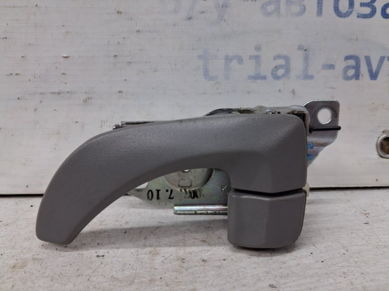 Ручка двери внутренняя левая Kia Sorento 2002-2011 826103E000CY (Арт. 67086) Киев - изображение 1