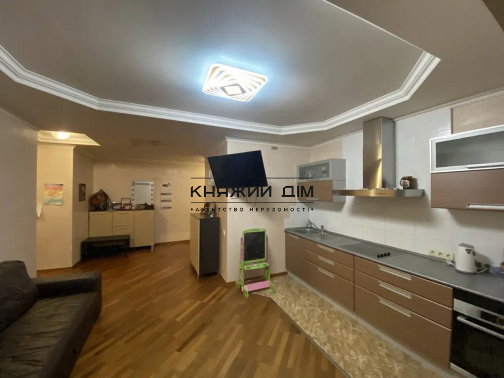 Продаж 3-х кімнатної біля парка та озера Позняки Київ - зображення 1