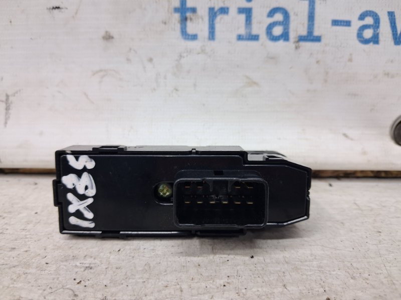 Кнопка стеклоподъемника Hyundai IX35 LM 1.7 DIESEL D4FD 2009 (б/у) Киев - изображение 2