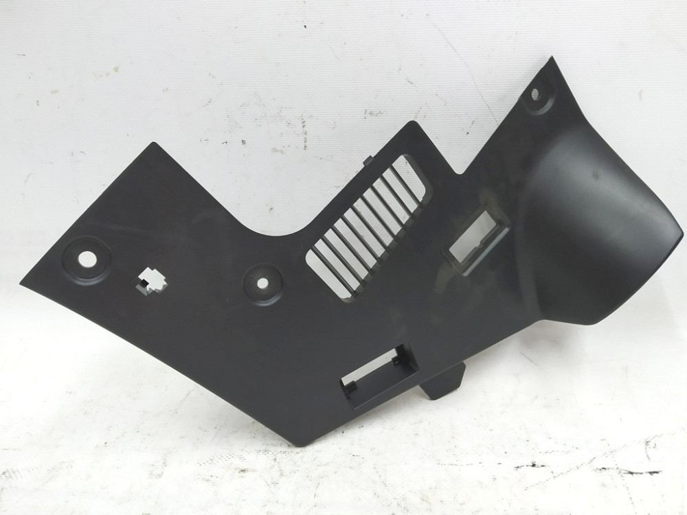 1Накладка ниши для ног водителя Tesla model 3 1100579-00-F Киев - изображение 1