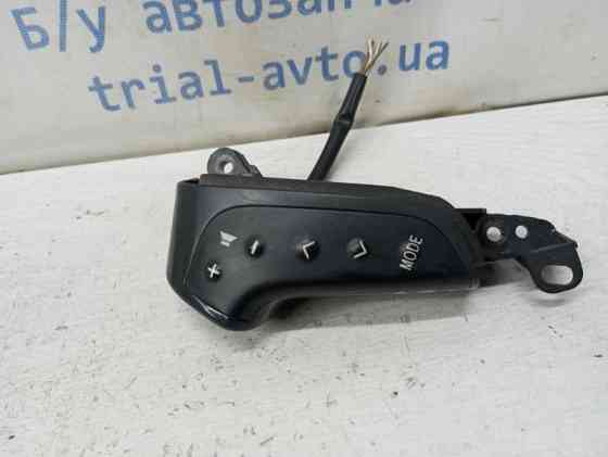 Кнопки руля Toyota Avensis 2002-2010 8425020010 (Арт. 82089) Киев