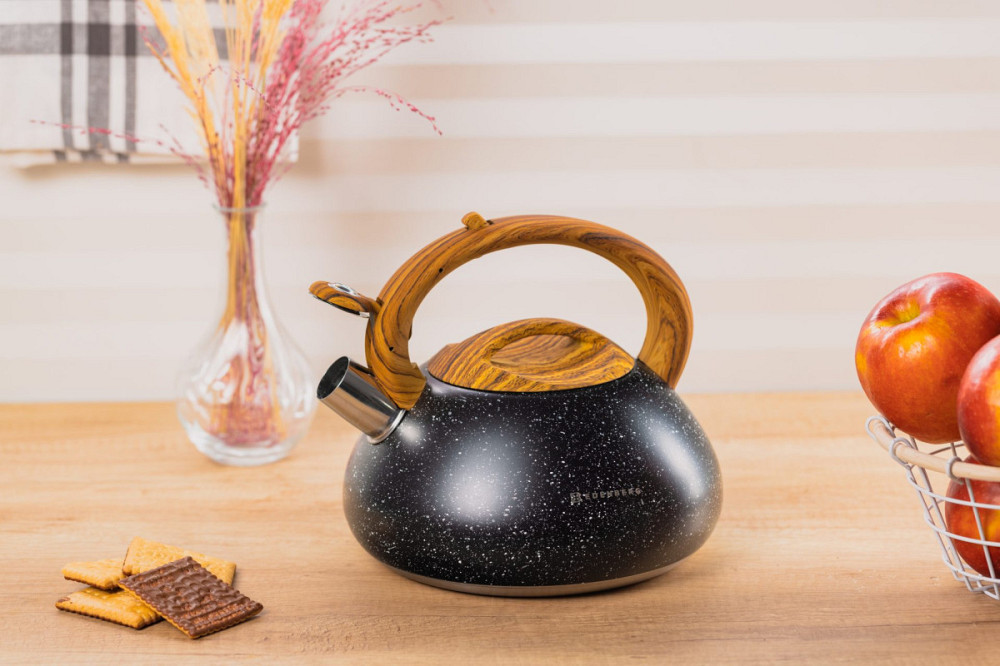 Чайник зі свистком Edenberg EB-8837-Black 3 л чорний Київ - зображення 1