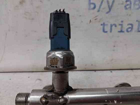 Топливная рампа Nissan Qashqai J11 1.2 БЕНЗИН HRA2DDT 2013 (б/у) Киев