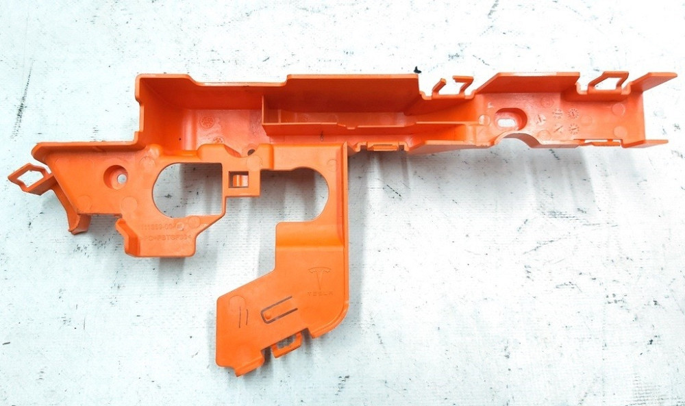 Крышка верхняя панели управления пентхауса основной батареи Tesla model model Y 1111869-00-E Киев - изображение 2