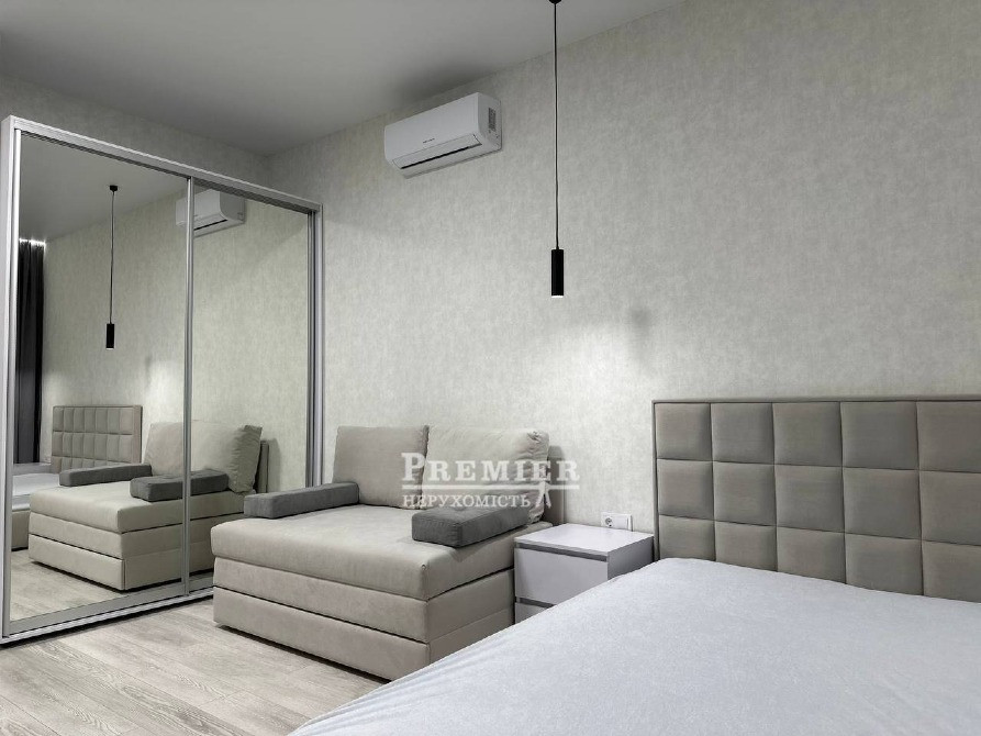 Продається квартира на 16-й станції Великого Фонтану! Одеса - зображення 1