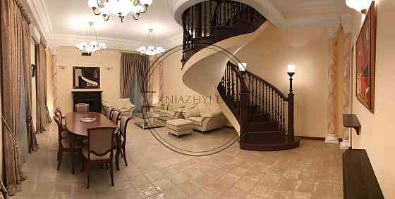 Шикарна 4 к.2 рівнева VIP рівня в самому центрі міста. Код об'єкта: 1164824 Київ