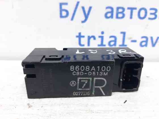 Кнопка стеклоподъемника Mitsubishi Lancer 2003-2009 8608a100 (Арт. 29141) Киев