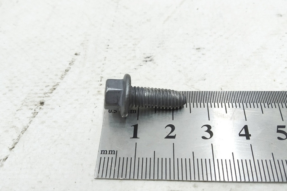 Ботл HF,M6x16,STL,ZNNI WAX,FASTITE Tesla model 1108921-00-A Киев - изображение 1