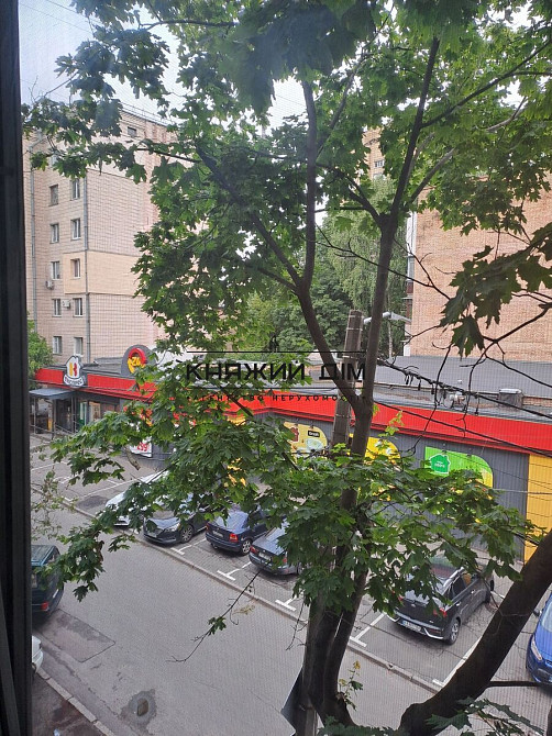 Продаж 1 кімнатної квартири по вул. Миколи  Соловцова 6, метро Видубичі КОД № 21147318 Київ - зображення 2