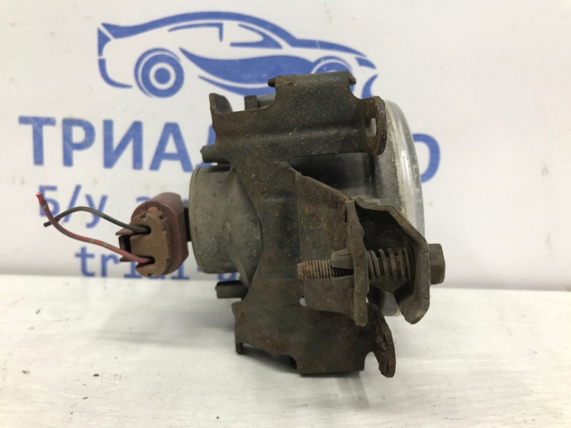 Фара противотуманная левая Mitsubishi Pajero Wagon 3 3.2 ДИЗЕЛЬ 4M41 1999 (б/у) Киев - изображение 5