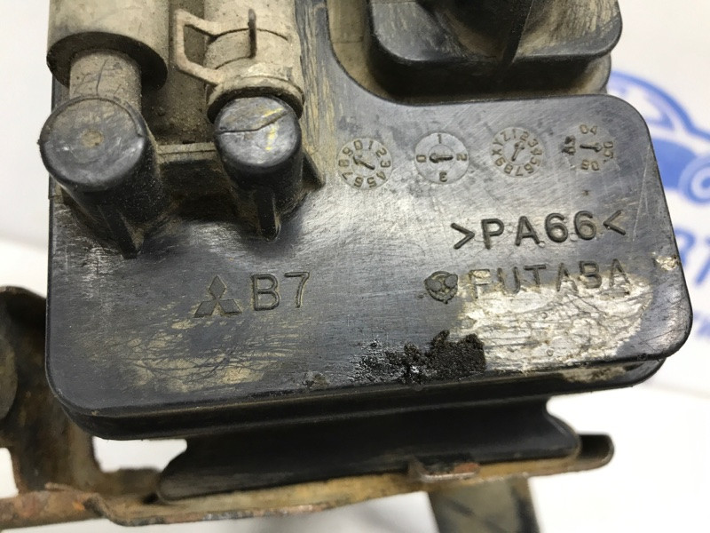 Абсорбер паров топлива Mitsubishi Outlander CU 2.4 БЕНЗИН 4G69 2003 (б/у) Киев - изображение 5