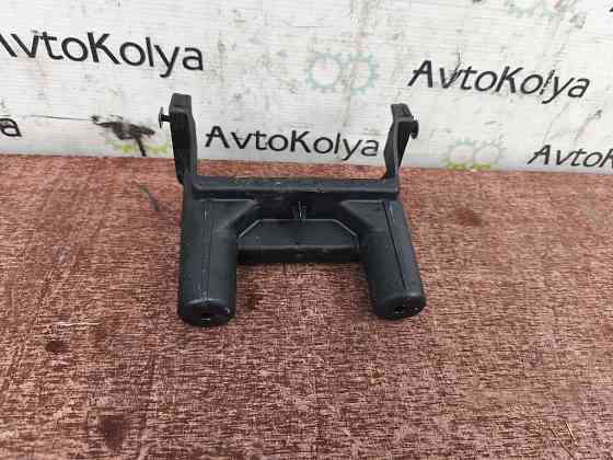 Кронштейн консоли/подлокотника Mercedes Citan 2012-2020 (8200566814) Ковель