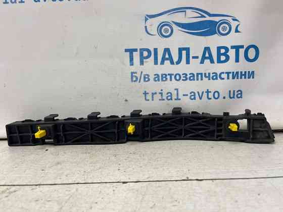 Кронштейн бампера задний левый Kia Sportage QL 1.7 DIESEL D4FD 2015 (б/у) Киев