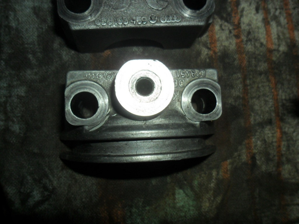 VAG 056103459, Бугель распредвала Фольксваген, Ауди 1.9D, оригінал 1Y Винница - изображение 6