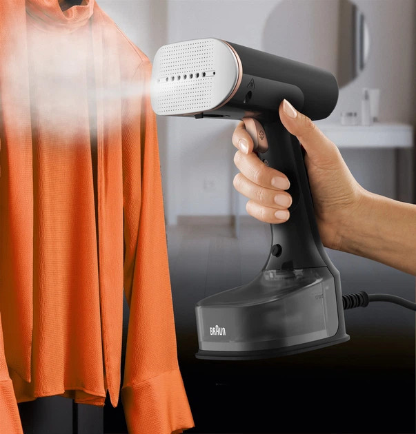 Отпариватель ручной Braun QuickStyle 7 GS 7077 BK 1600 Вт черный Київ - зображення 6