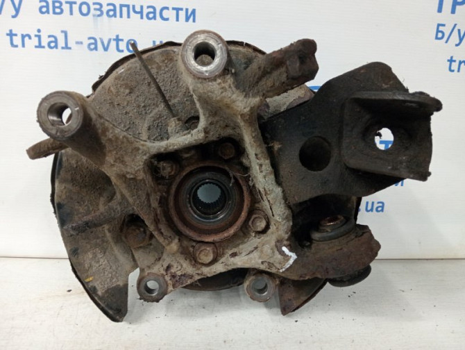 Цапфа задняя левая со ступицей Toyota RAV 4 A40 2.2 DIESEL 2ADFTV 2012 (б/у) Київ - зображення 2