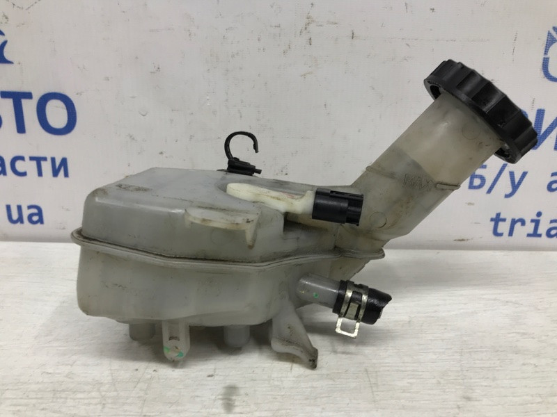 Бачок главного тормозного цилиндра Mitsubishi ASX GA 1.8 DIESEL 4N13 2010 (б/у) Київ - зображення 2