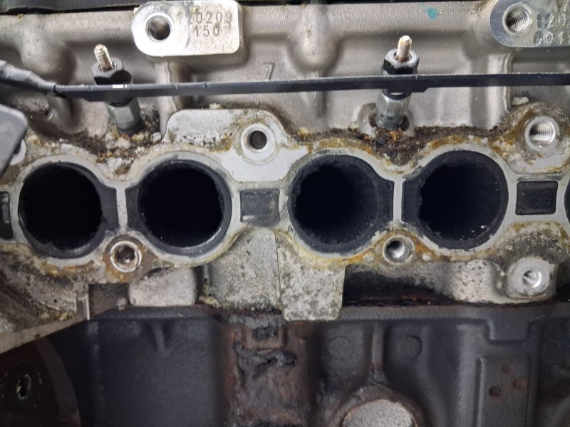 Двигатель под АКПП Hyundai Santa fe CM 2.2 DIESEL D4HB 2005 (б/у) Киев - изображение 6