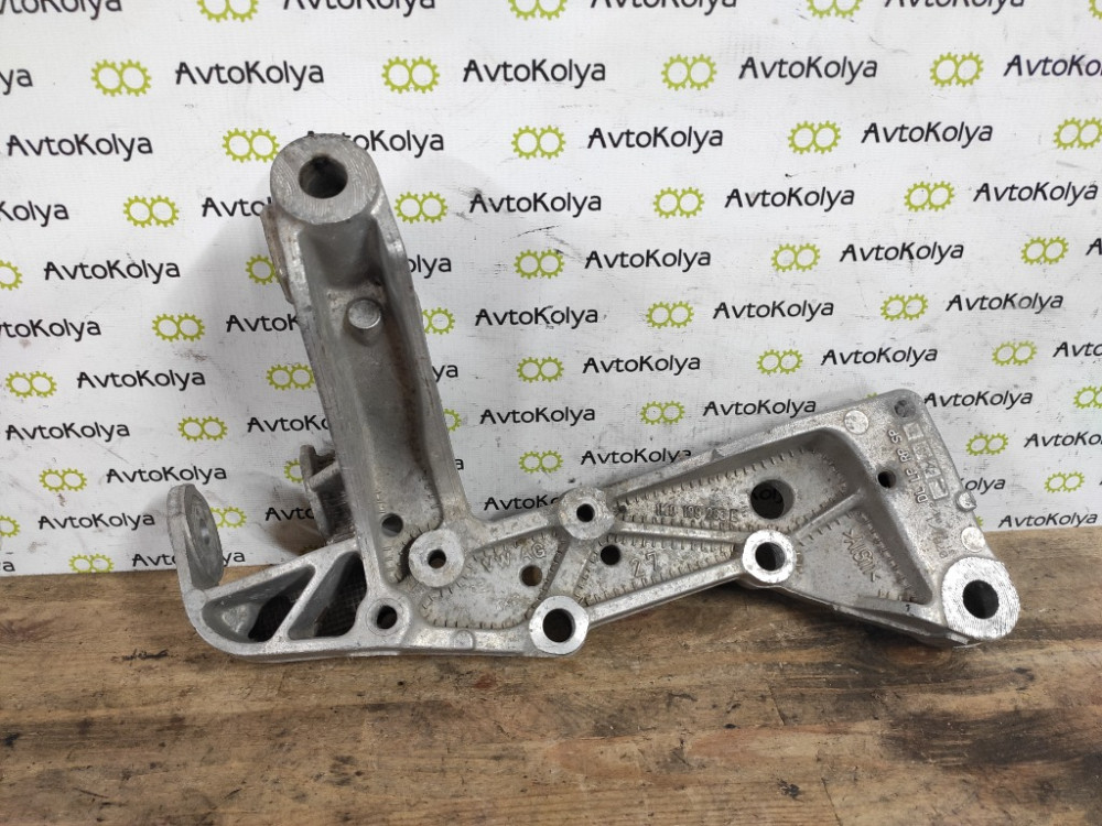 Кронштейн передней балки правый VW Golf V 2003-2009 (1K0199296E) Ковель - изображение 1